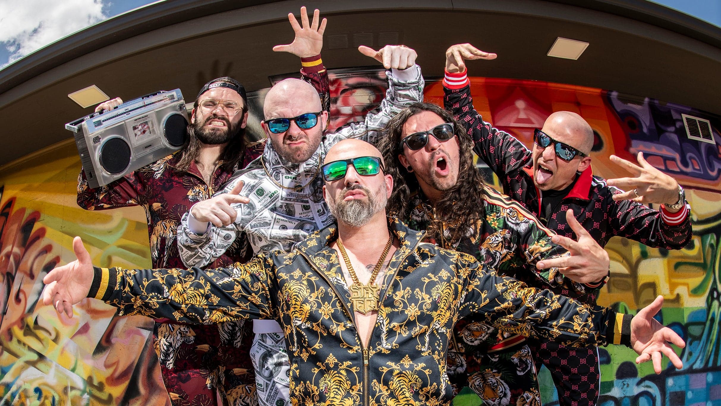 ARCHSPIRE - LONG ROADS BIG LOADS TOUR